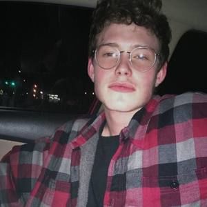 Meet your Posher, Brandon